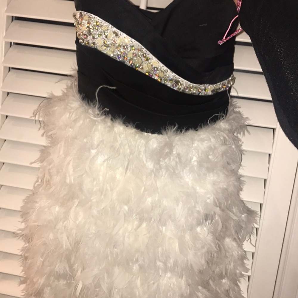 Black Crystal White Feather Hoco Dress